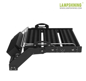 Projecteurs LED haute puissance 175 Lm/w 1500w pour terrains de football, luminaires en aluminium étanches IP66, 262500 lumens, garantie 5 ans - Product Image 6