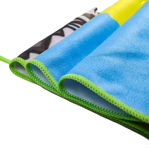 Sublimation publicitaire imprimée personnalisée Serviette de plage en polyester léger anti-sable avec logo promotionnel pour sport - Product Image 5