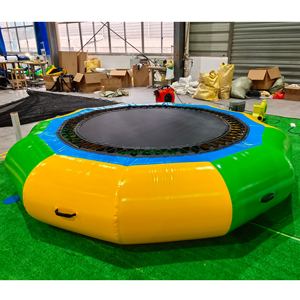 Trampoline aquatique gonflable <span class=keywords><strong>de</strong></span> qualité commerciale, <span class=keywords><strong>station</strong></span> <span class=keywords><strong>de</strong></span> rebond flottante multi-personnes pour piscine <span class=keywords><strong>de</strong></span> jardin, fête au lac - Product Image 3