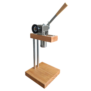 Operación manual Snack japonés Mont Blanc Máquina para hacer helados Gelato Fideos Forma de espagueti Herramienta de prensa de helado - Product Image 1