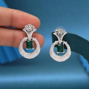 Monalisa ต่างหูแบบห้อยประดับด้วยหินของผู้หญิงต่างหูต่างหูไข่มุกเพทายสำหรับงานแต่งงานงานเลี้ยงอาหารค่ำเครื่องประดับทองเหลือง - Product Image 1