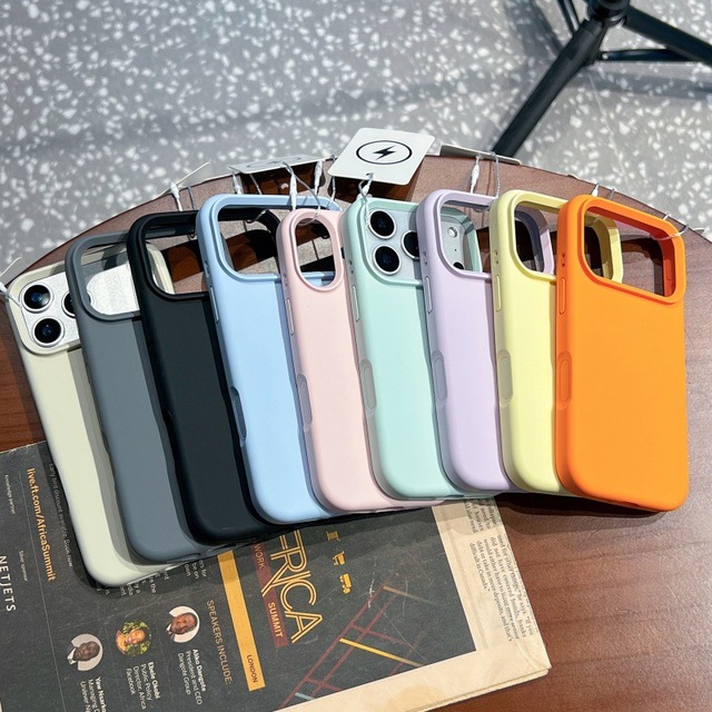 Luxury Liquid Silicone Magnetic Phone Case Custom Shockproof Protective Cover for iPhone 17 Pro Max 17 Air 16 Plus 15 14 13 Pro