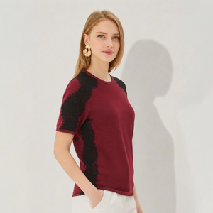 Chemisier en tricot doux texturé pour femme, chic, avec bordure en dentelle, col rond, manches courtes, t-shirt en tricot élégant pour femme, hauts d'été - Product Image 1