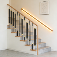 Design moderne de garde-corps en fer forgé pour escalier, designs de balustrades en métal, poteau d'escalier, balustrade, balcon, balustre pour villa