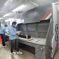 Nouvelle table de travail industrielle haute performance pour le broyage de pierre avec aspiration des poussières, équipement professionnel robuste d'extraction des poussières 99,99%