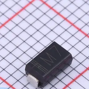 Готово к отправке 1N4007(M7) 1000V 1A лазерный диодный общий поверхностный выпрямитель с VF = 1,1 V (DO-214AC)