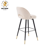 Vente en gros Chaises modernes de luxe pour le petit déjeuner Tabourets de bar en cuir artificiel avec accoudoirs pour la cuisine et le restaurant