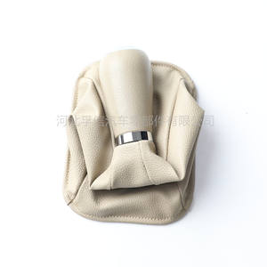 Couvre-poignée de levier de vitesse en cuir PU beige ergonomique pour voiture Chery, avec protection anti-poussière pour automobile Chery - Product Image 1
