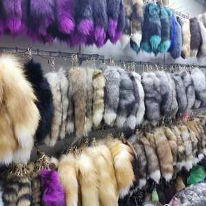 <span class=keywords><strong>Fairy</strong></span> <span class=keywords><strong>Tail</strong></span> Porte-clés Véritable Fourrure Peau Fourrure Porte-clés Pendentif Réel Queues De Fourrure De Renard En Gros - Product Image 2