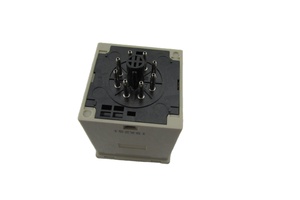 H3CR-F8 ตัวตั้งเวลา AC100-240/DC100-125 รีเลย์ของแท้ใหม่เอี่ยมพร้อมแรงดันไฟฟ้าและกระแสสลับ 20A - Product Image 5