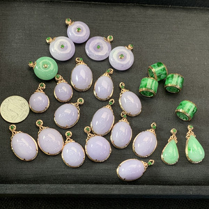 Certifié Grade A Birman <span class=keywords><strong>Jade</strong></span> <span class=keywords><strong>Jade</strong></span> 18K <span class=keywords><strong>Or</strong></span> Violet Fluorescent Vert Sécurité Boucle <span class=keywords><strong>Pendentif</strong></span> <span class=keywords><strong>Or</strong></span> Incrusté de <span class=keywords><strong>Jade</strong></span> - Product Image 4