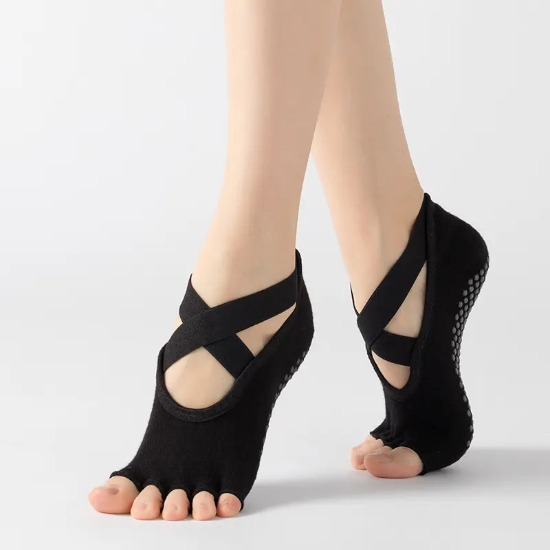 Kadın Yoga Pilates çorabı kaymaz giyilebilir nefes beş parmak 5 ayak silikon kavrama çorap özel yoga kayma çorap için pilates