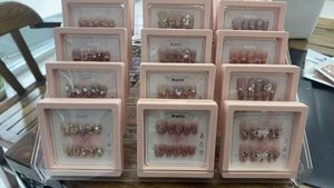 2026 24 faux ongles avec colle gelée, motifs fleurs et papillons, longs, style ballerine française, à couverture complète, en acrylique, à presser - Product Image 3