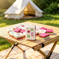 Deslumbrante Juego de Mahjong Acrílico con Tacto de Terciopelo, Fichas de Mahjong Americanas Rosadas para Noche de Mahjong con Cócteles