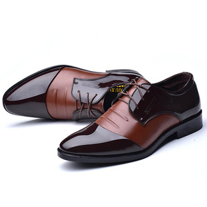 Chaussures habillées <span class=keywords><strong>pour</strong></span> hommes en cuir <span class=keywords><strong>italien</strong></span> avec logo personnalisé, chaussures de soirée en cuir <span class=keywords><strong>pour</strong></span> hommes, 2026 Sepatu Souliers Hommes En Cuir Pria Men Dress Shoes - Product Image 4
