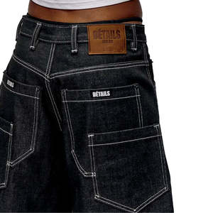 Shorts en jean brut 100 % coton à double poche, surpiqûres contrastées, coupe extra ample, pour homme, en denim japonais selvedge - Product Image 3