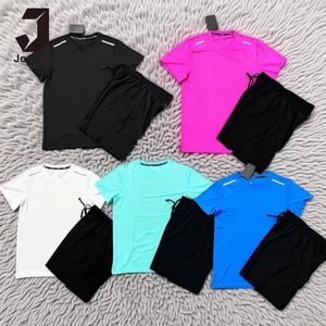 Jorsen 2026 <span class=keywords><strong>T</strong></span>-<span class=keywords><strong>shirt</strong></span> e pantaloncini da <span class=keywords><strong>palestra</strong></span> da <span class=keywords><strong>uomo</strong></span> di alta qualità, ad asciugatura rapida, traspiranti, <span class=keywords><strong>per</strong></span> fitness, calcio, corsa e sport - Product Image 1