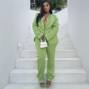 Traje <span class=keywords><strong>de</strong></span> <span class=keywords><strong>pantalón</strong></span> elegante <span class=keywords><strong>de</strong></span> verano <span class=keywords><strong>para</strong></span> <span class=keywords><strong>mujer</strong></span>, nuevo estilo transfronterizo, color liso, con cuello <span class=keywords><strong>de</strong></span> traje, conjunto <span class=keywords><strong>de</strong></span> una pieza - Product Image 4