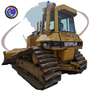 Bulldozer Usado Caterpillar D5N con Motor de 90KW y Alta Eficiencia Operativa - Product Image 1