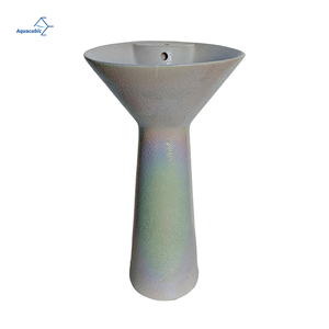 Lavabo Comercial de Pedestal con Columna Electrochapada y Diseño Antivuelco, Lavabo de Cerámica - Product Image 1