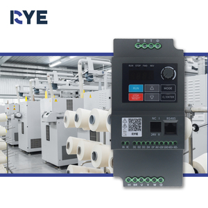 RYE 2.2KW Convertidor <span class=keywords><strong>de</strong></span> frecuencia <span class=keywords><strong>de</strong></span> accionamiento <span class=keywords><strong>de</strong></span> CA monofásico Inversor <span class=keywords><strong>de</strong></span> baja frecuencia para compresor <span class=keywords><strong>de</strong></span> motor 220V - Product Image 3