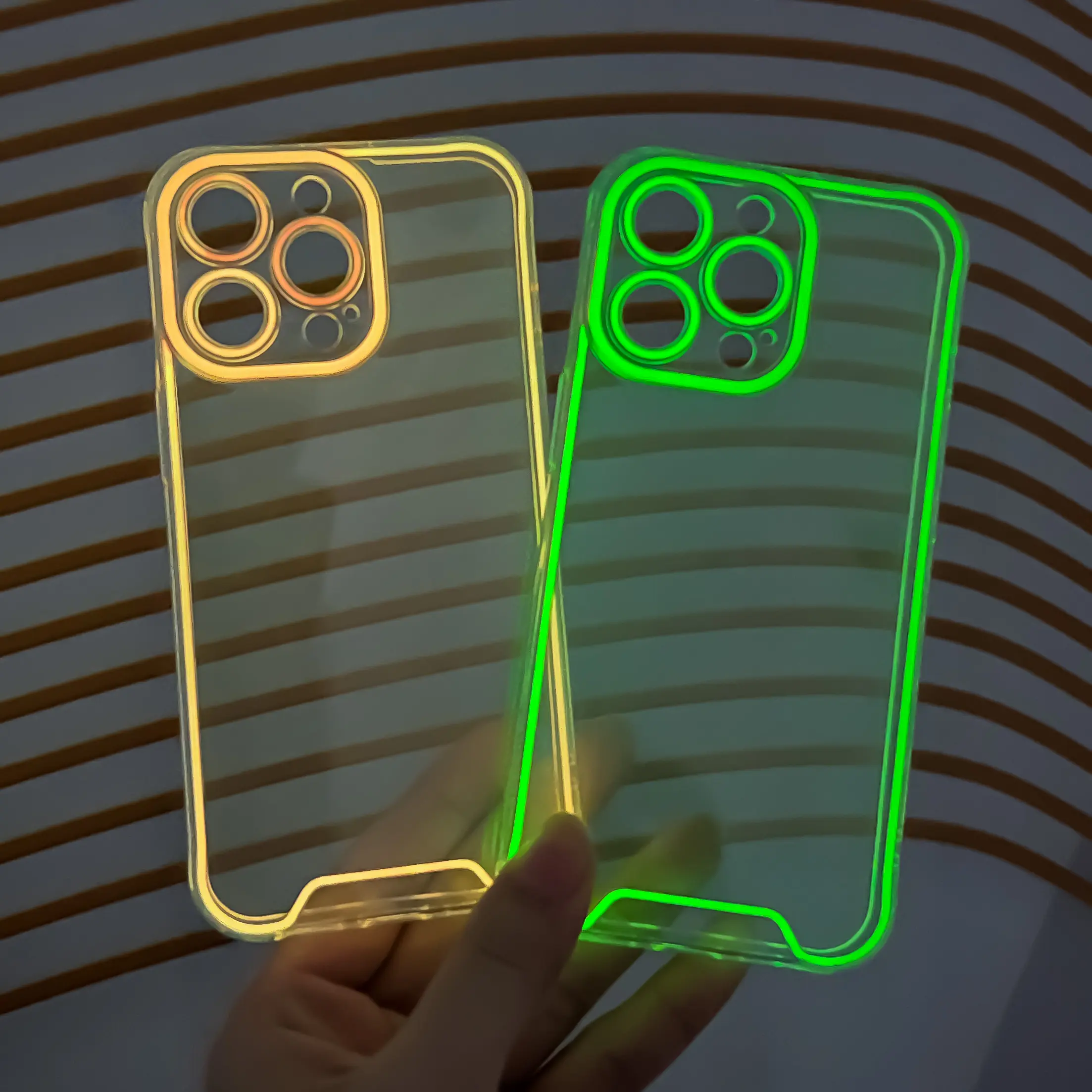 Funda de teléfono suave TPU luminosa con luz nocturna para IPhone 15 14 13 teléfono móvil de neón fluorescente y accesorios para iPhone 15 pro