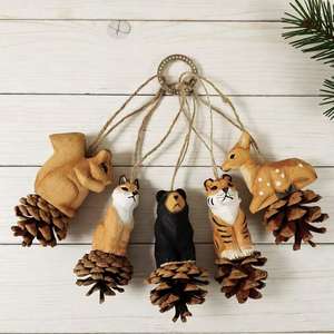 Colgante de madera tallada con animales de <span class=keywords><strong>la</strong></span> serie <span class=keywords><strong>Pagoda</strong></span> de Pino del Noreste, con motivos de tigre, recuerdo cultural y turístico, regalos para festividades y cumpleaños - Product Image 1