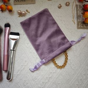 Pochette en velours personnalisée avec logo pour bijoux, petits dés, boucles d'oreilles, bracelets, colliers, cadeaux, sac à cordon en velours pour bijoux - Product Image 3