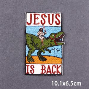 Patch brodé thermocollant en sergé à thème animalier et paysage d'aventure pour chapeaux et vêtements, personnalisable avec logo DIY - Product Image 3