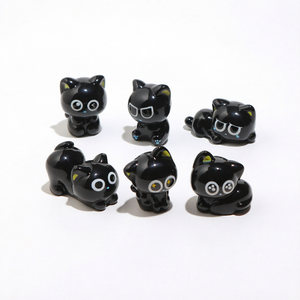 จี้เรซิ่นรูปแมวดำตาโตน่ารัก การ์ตูนจิ๋ว ของตกแต่ง DIY สำหรับทำพวงกุญแจ กาวครีม ของตกแต่งเคสมือถือ งานฝีมือ - Product Image 1