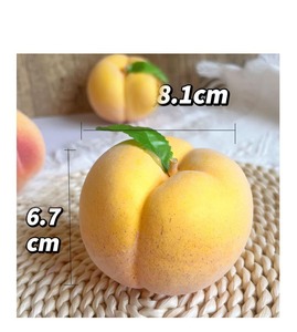 Duraznos Amarillos Realistas, Frutas Artificiales para Ocasiones Festivas, Halloween, Navidad, Pascua, Acción de Gracias - Product Image 6