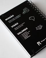 Agenda Espiral Negra Personalizada al por Mayor, Diario de Papel con Tapa Dura para Negocios y Escuela, Cuaderno con Banda Elástica