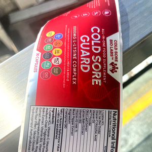 Étiquettes personnalisées imperméables en vinyle pour bouteilles de compléments alimentaires, estampage à chaud or mat, impression numérique, autocollants pour emballages de produits nutritionnels et de santé - Product Image 6