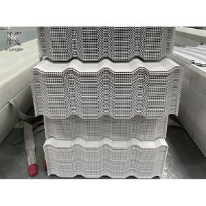 Tuile de <span class=keywords><strong>toiture</strong></span> pour entrepôt avec garantie de 10 ans, isolation acoustique, PVC alvéolaire creux 10 mm, anti-UV, design contemporain - Product Image 1