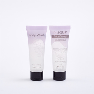 Ensemble d'articles de toilette pour hôtel NISGUR en marque propre, 30 ml, shampoing, gel douche, lotion pour le corps jetables, logo personnalisé, couleur et parfum pour hôtel - Product Image 4