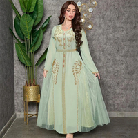 Vente chaude Robe musulmane Mode musulmane Robe Hijab Abayas pour femmes Femmes Abaya Dubaï Vêtements islamiques Robes musulmanes