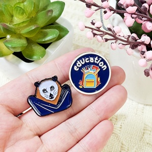 Tùy chỉnh thủ công chết đánh mềm men pins <span class=keywords><strong>Snoopy</strong></span> dễ thương nhân vật hoạt hình logo Hot Bán không có tối thiểu - Product Image 2