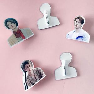 Badge bouton en plastique acrylique personnalisable sans frais de moule, vente en gros - Product Image 6