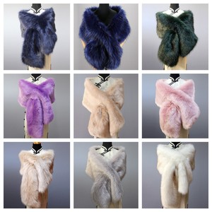 Sciarpa/Cappa in Pelliccia Sintetica per Feste, Poncho Nuziale alla Moda, Grande Sciarpa Artificiale Colorata, Sciarpe Invernali Soffici in Pelliccia Sintetica da Donna - Product Image 5