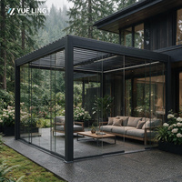 Pergola motorisée à toit à lames orientables en aluminium, sur mesure pour les entrepreneurs en aménagement paysager, isolation thermique et ombrage pour cour