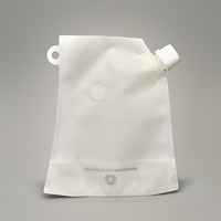 Pochette à bec verseur en kraft écologique de qualité alimentaire, jetable, doublée de PE avec filtre interne, imprimée sur mesure pour le café infusé à froid