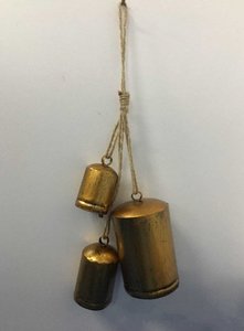 Clochettes de vache suspendues, ensemble de 3, sculptées à la main, finition rustique, pour décoration extérieure, fabriquées à la main - Product Image 2