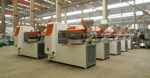 Presse à huile en spirale automatique commerciale 6YL-100ZD nouvelle condition pressage à chaud à froid 250 kg/h capacité 1 an de garantie pour l'huile - Product Image 3