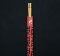 Bolsa de Papel Personalizada 2026 Estilo Japonés Negra y Roja con Diseño de Pez Koi para Palillos, Ideal para Empaque de Comida para Llevar en Restaurantes de Sushi