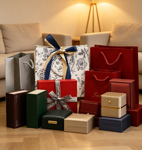 Collection de boîtes cadeaux carrées en papier de luxe tendance avec sac de shopping raffiné pour les boutiques et les marques en gros - Product Image 2