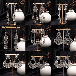 ต่างหูโซริน คามิชิโระรูปดอกไม้คริสตัลไรน์สโตนสไตล์ชาติพันธุ์โบโฮประณีตเคลือบสีสันสดใสพร้อมจี้รูประฆังสำหรับผู้หญิง - Product Image 2