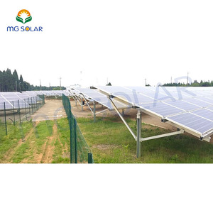 Système de structure de montage au sol pour <span class=keywords><strong>panneaux</strong></span> solaires, support à poteau unique pour <span class=keywords><strong>panneaux</strong></span> photovoltaïques, montage pour l'<span class=keywords><strong>installation</strong></span> de <span class=keywords><strong>panneaux</strong></span> - Product Image 1