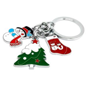 Porte-clés personnalisé de Noël avec breloque Père Noël, bonhomme de neige et sapin de Noël - Product Image 1