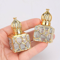 Flacon de parfum élégant en verre carré doré de 10 ml avec diffuseur à bâtonnets compatible pour la maison et les voyages MocPack