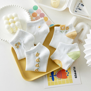 Women's Ankle Socks Thin Breathable Mesh Cotton Spring Summer Casual Gradient Pattern Sweat Absorbing - Product Image 3